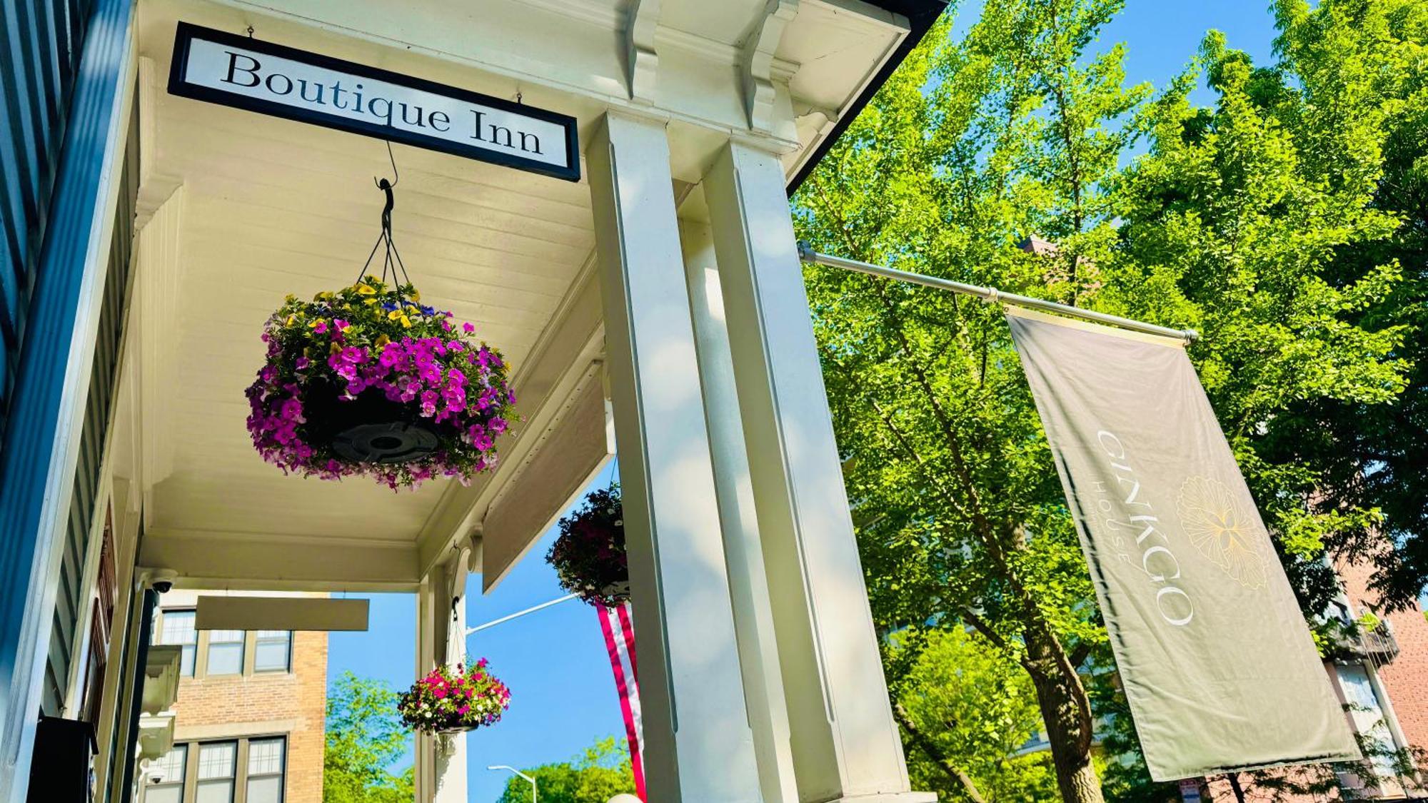 Ginkgo House On Harvard Inn 3*